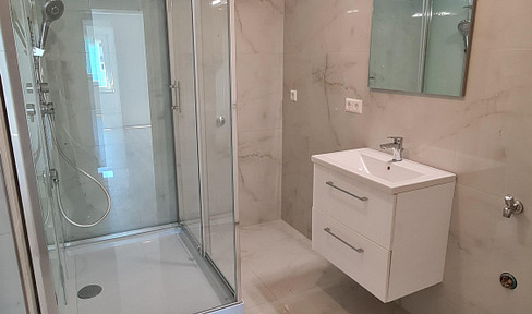 First occupancy after complete renovation - 3-room apartment with 2 balconies in a central location in Pforzheim