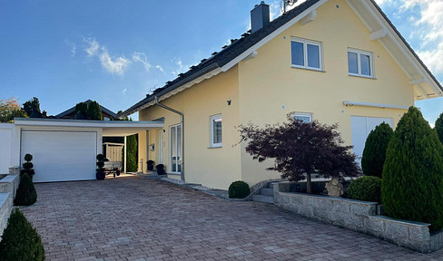 Fantastic house with apartment, in a quiet location Perfect for families! -Free of commission