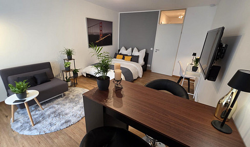 Vacant 1-room apartment near BMW