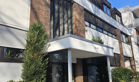 High-quality 3-room apartment 105m² with a view of the skyline