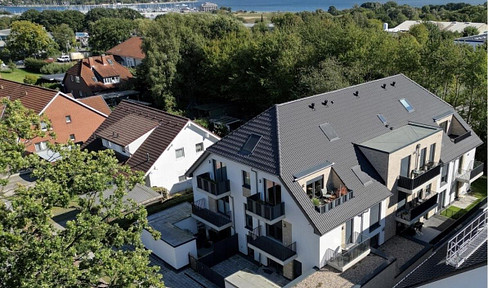 Exclusive 4 room newly built apartment with studio, loggia