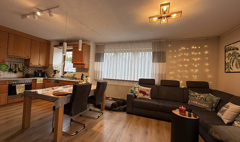 2,5 Zimmer-Whg EG inkl. Terrasse, ca. 69 m² Garten und TG-Stellplatz in Pfalzgrafenweiler