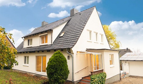 Neuwertiges Traumhaus mit Wald- und Weitblick : Energieklasse A möglich!