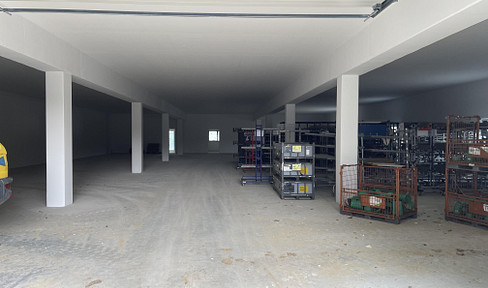 Cold hall with office in Passau-Heining for rent