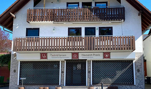 Beautiful practice for sale in Gorxheimertal that can also be used as an apartment and/or business