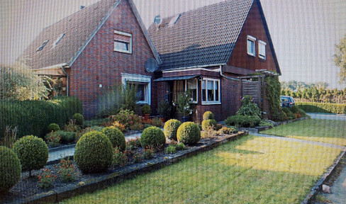 Dort wohnen, wo andere Urlaub machen! Doppelhaushälfte in wunderschöner Lage zu verkaufen