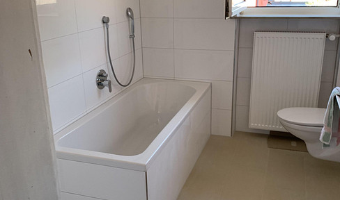 Geräumige 3-Zimmer-Wohnung im 1. OG (ohne Balkon, Terrasse optional)