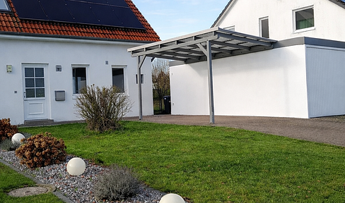 Stilvoll saniert & sofort bezugsfrei – Doppelhaushälfte mit großem Garten in ruhiger Lage