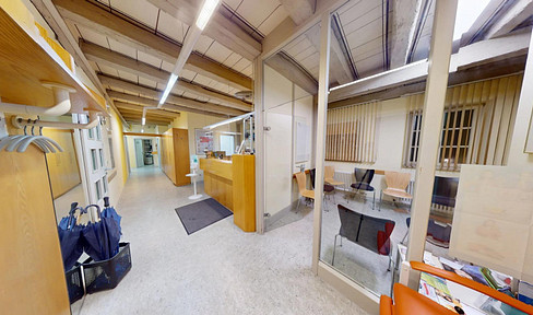 Gewerbefläche / Praxis / Büro in 1A-Lage Oberstenfeld