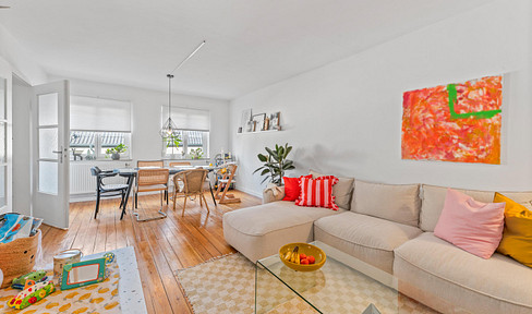 Perfect for investors - 5% yield & commission-free - Sunny balcony & garden - Kitchen & garage