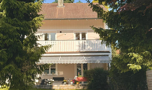 Versatile detached house with granny apartment - ideal for investors/multi-generational living