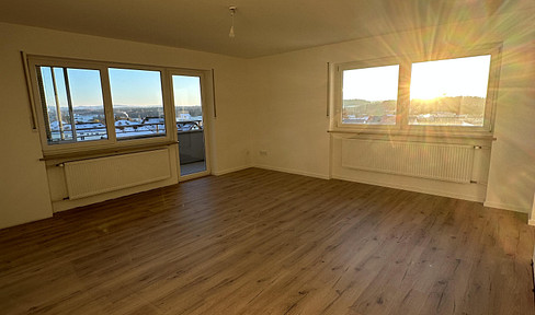 Spacious 5-room apartment with balcony in Tirschenreuth