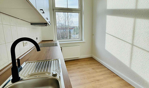 Besichtigung 19.12./20.12.(11-12h) TOP Lage, Weitblick, sanierter Altbau,sehr hell ,S/W Balkon,EBK