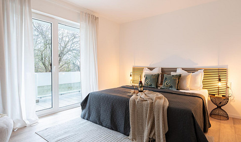 First occupancy after renovation: Modern 2-room apartment with large balcony in St. Arnual