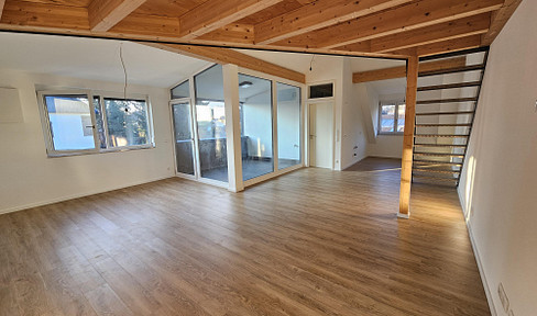 Exklusive Penthouse-Wohnung mit Loggia