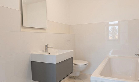 Modern 3-room apartment in Apolda - first occupancy, terrace, garden, city center location