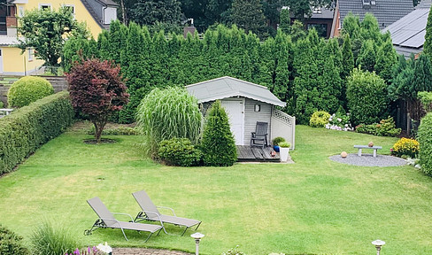 Baugrundstück in ruhiger Lage mit hervorragender Infrastruktur