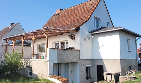 Detached house in Parchau