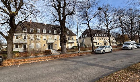 Exklusive 3-Zimmer Wohnung mit Balkon im Stadtteil Nymphenburg zu vermieten