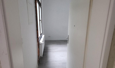 Gemütliche 1-Zimmer-Wohnung mit hoher Decke in Wuppertal-Elberfeld