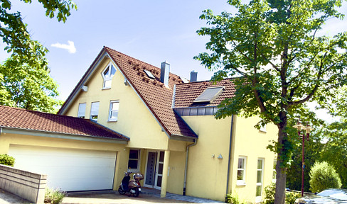 Einmalige Chance im Mai/Juni: Traumvilla  mit 2 vermieteten ELW am Wasserturm für nur 1.250.000 €