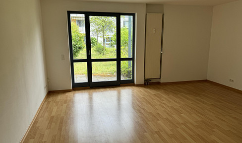 1-Zimmer-Apartment mit Grünanlage und Garage