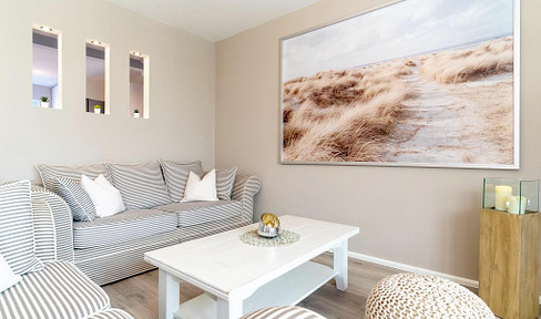 Bright ground floor apartment with conservatory, south-west facing garden and close to the sea in a quiet location in Garding