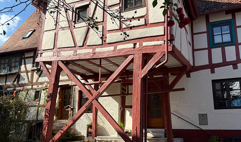 Historic half-timbered house with a separate apartment and barn, located in the heart of Oberderdingen.