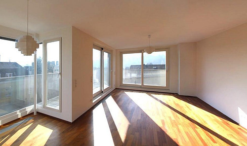 Exklusives Wohnen in Sievering: Top Wohnung in Stadtvilla mit großer Terasse