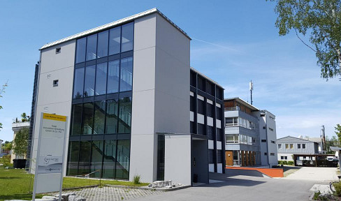 KIM Krailling modern, bright office/practice floor Heating/cooling with water heat pump Energy efficiency KFW 70