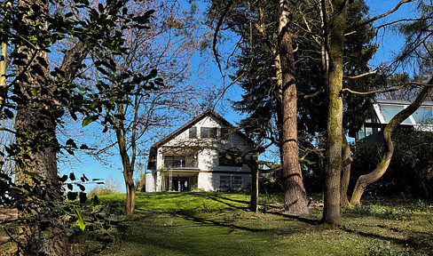 Haus Einfamilienhaus / Villa  TOP Lage Overath