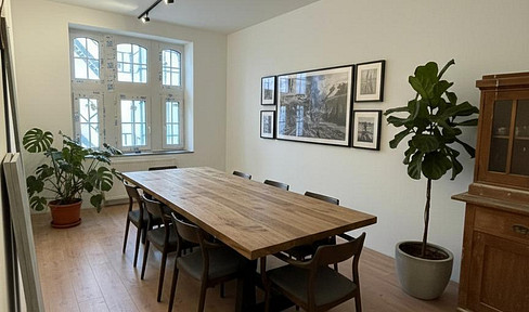 Altbau-Wohnung : 3-Zimmer Wohnung inkl. Balkon | Kernsanierung 2025