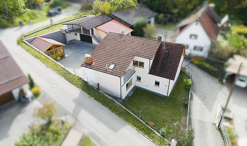Well-kept house with 771 m² plot & lots of space - quietly located in Au i.d. Hallertau