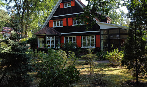 Grundstück mit Wohnhaus