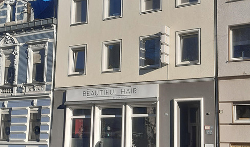 Commission-free direct from the owner: Attractive investment property at the water tower / Bunter Garten