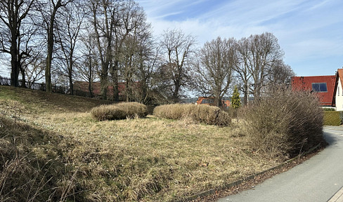 Erschlossenes Grundstück im Dorfkern