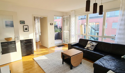 Light-flooded and modern 2-room apartment with balcony, barrier-free, top location Haar - commission-free