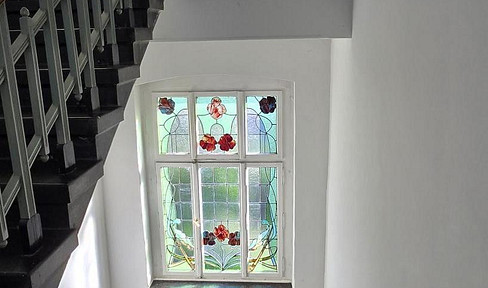 Exklusive Jugendstil-Altbauwohnung 4,5 Zimmer voll renoviert