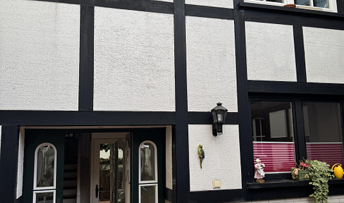 Charmantes Fachwerkhaus mit Einliegerwohnung und Sonnenterrasse in Remagen-Oberwinter