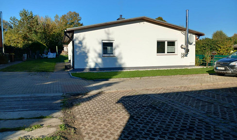 Einfamilienhaus (Bungalow) mit großem Garten in ruhiger Lage und sehr guter Infrastruktur