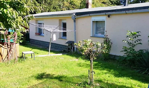 Spacious, natural property with two bungalows - generational living