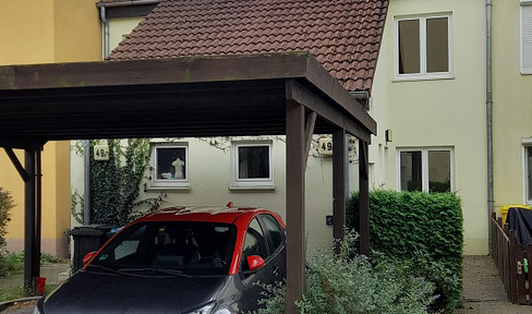 Terraced house ready to move into - quiet and centrally located