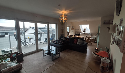 Zentrale Maisonette-Wohnung mit Sonnenbalkon im Niedrigenergiehaus