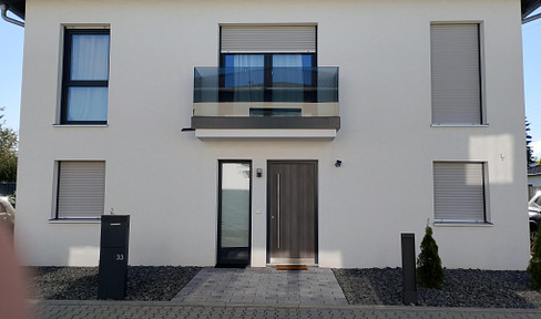 Exklusive Luxus-Stadtvilla in Taucha bei Leipzig – 6 Zimmer, Designer-Küche & PV