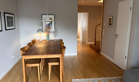 Beautiful maisonette apartment in Lokstedt