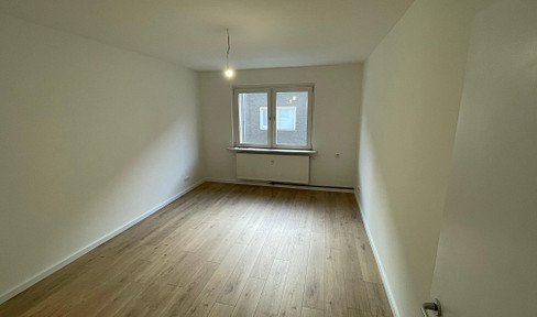 First occupancy after renovation 2-room apartment in Heckinghausen