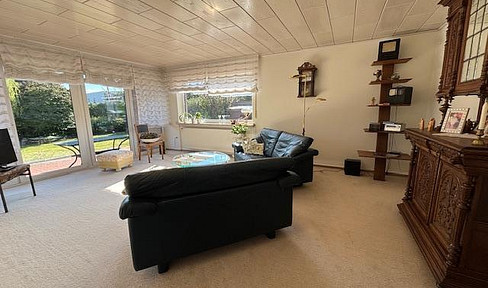 Detached house in Syke, 6 rooms, 2 bathrooms, full basement, garage