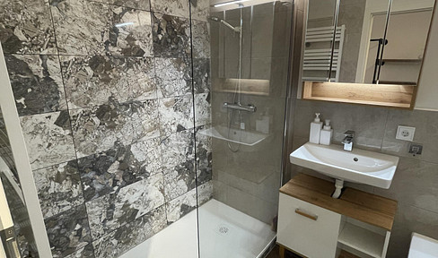 Renovated studio apartment in Bogenhausen, near Herzogpark.