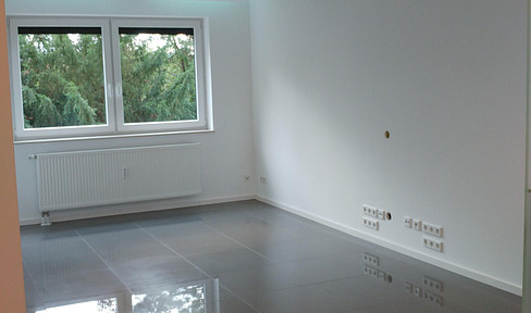 LUXUS Appartament mit Einbauküche, Balkon, Garage