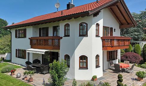 Wunderschönes EFH im Landhausstil